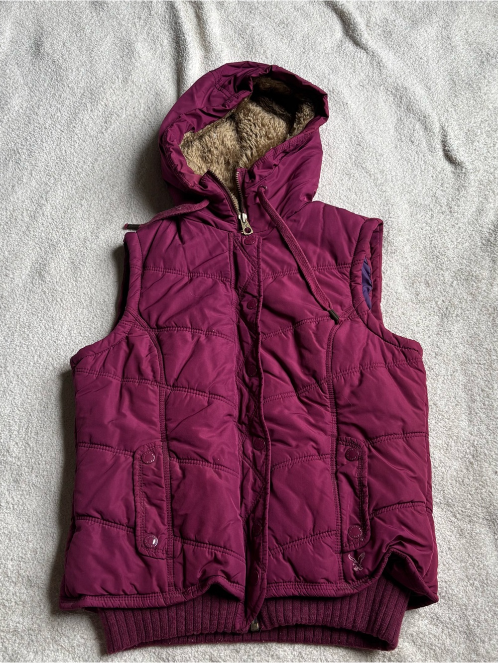American Eagle Outfitters Quilted Hooded Puffer Vest - Plum